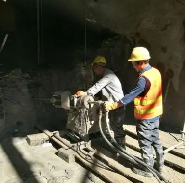 袁州水下抗分散灌浆料特点 水下不分散注浆料介绍